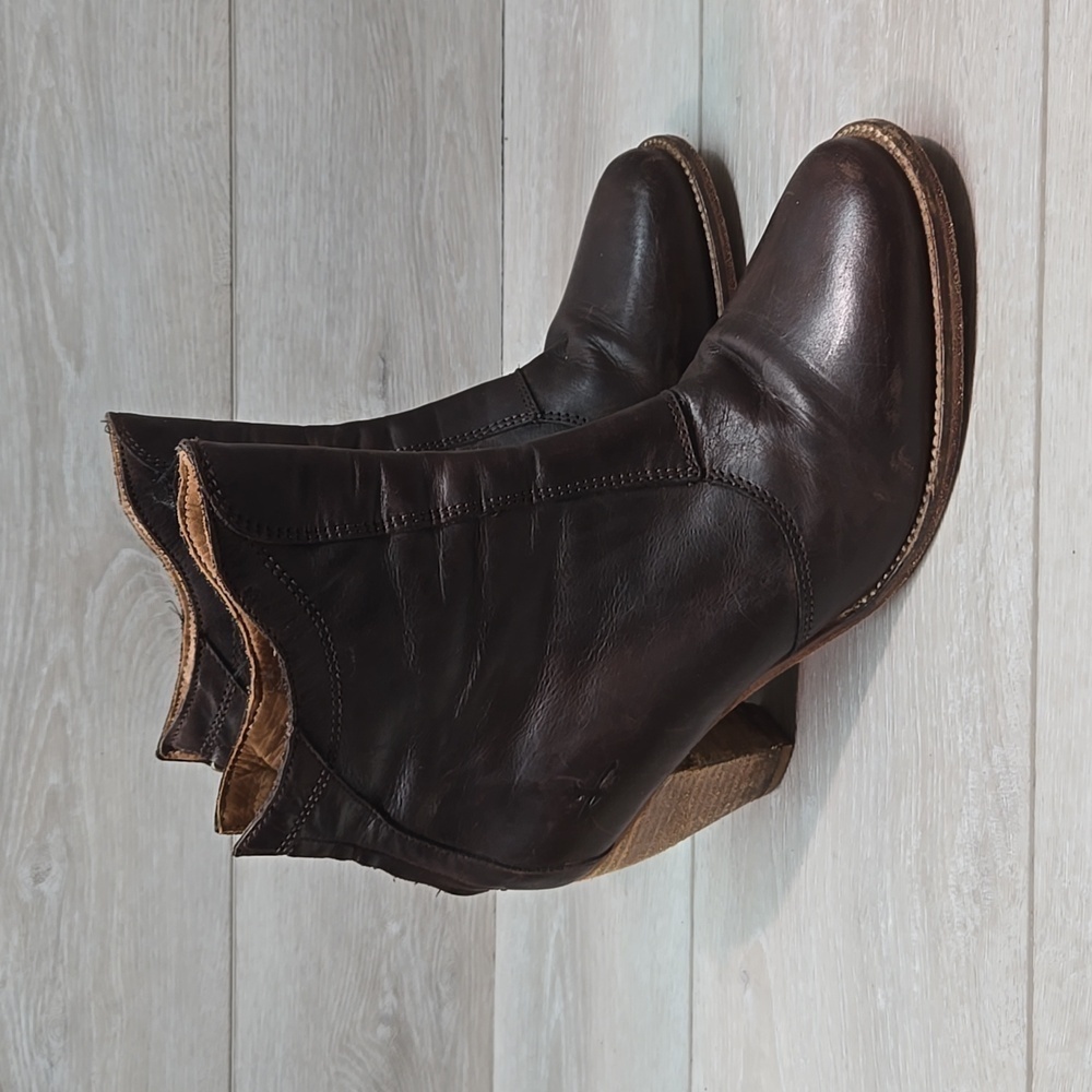 J Shoes Women Ranch 2 Ankle Leather Western Moto Heels shoes boots sz 9